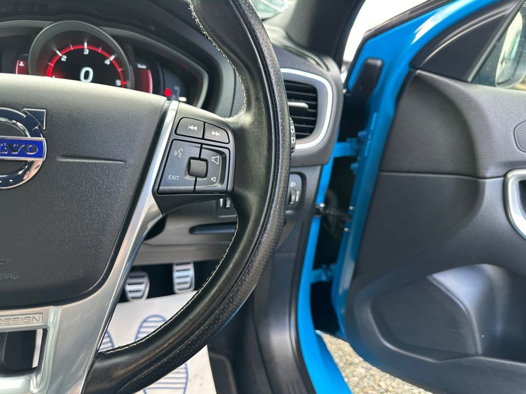 Used Volvo V40 2016 for sale - 77703914: Photo 29