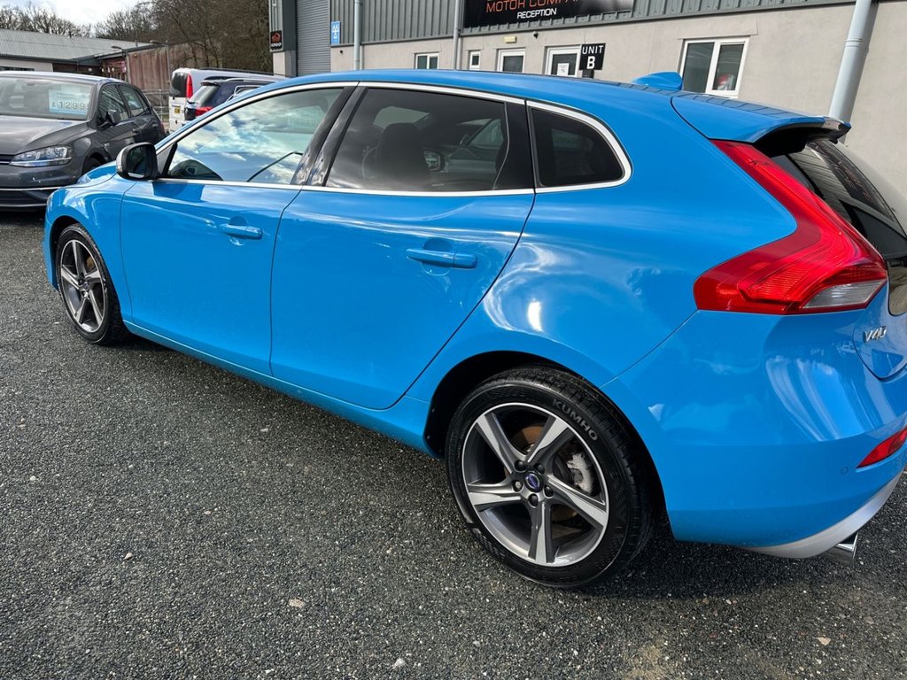 Used Volvo V40 2016 for sale - 77703914: Photo 37