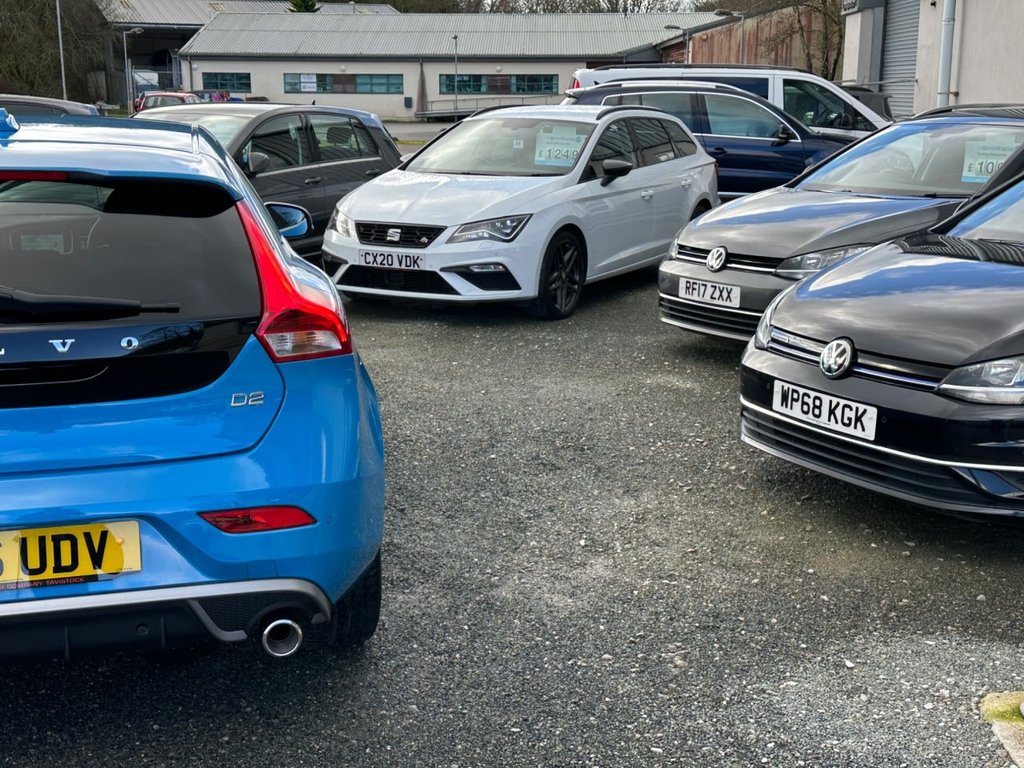 Used Volvo V40 2016 for sale - 77703914: Photo 44