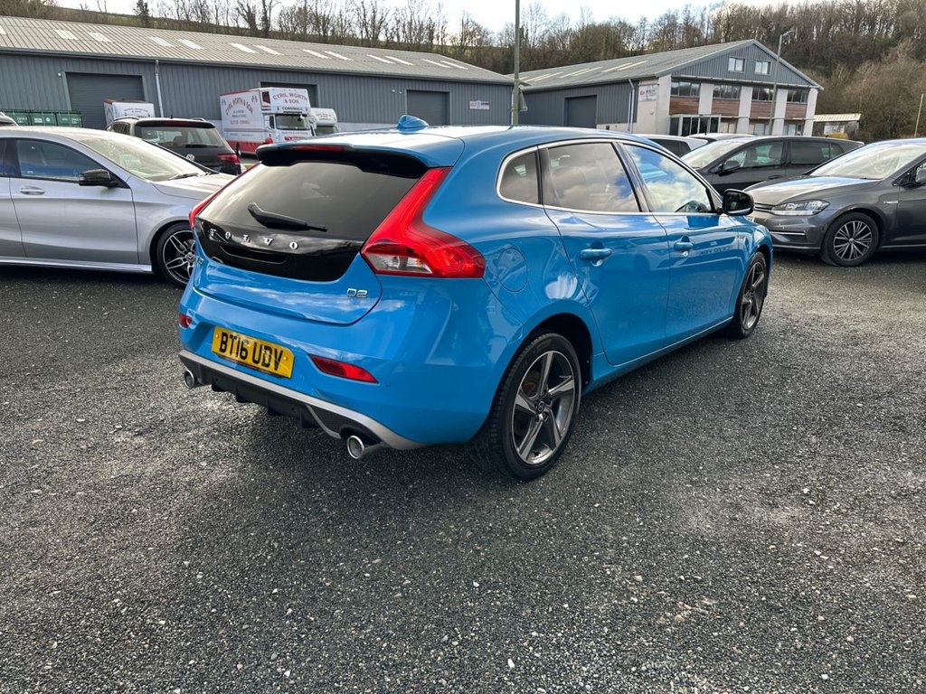 Used Volvo V40 2016 for sale - 77703914: Photo 6