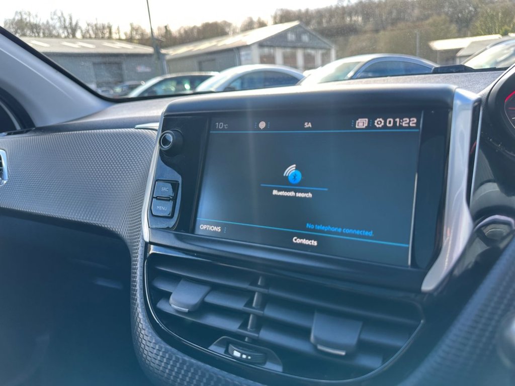 Used Peugeot 2008 2017 for sale - 77547539: Photo 28