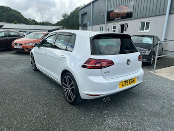 Used Volkswagen Golf 2014 for sale - 75777995: Photo
