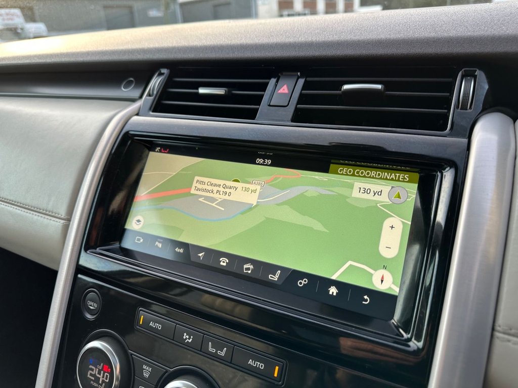 Used Land Rover Discovery 2017 for sale - 76868110: Photo 25