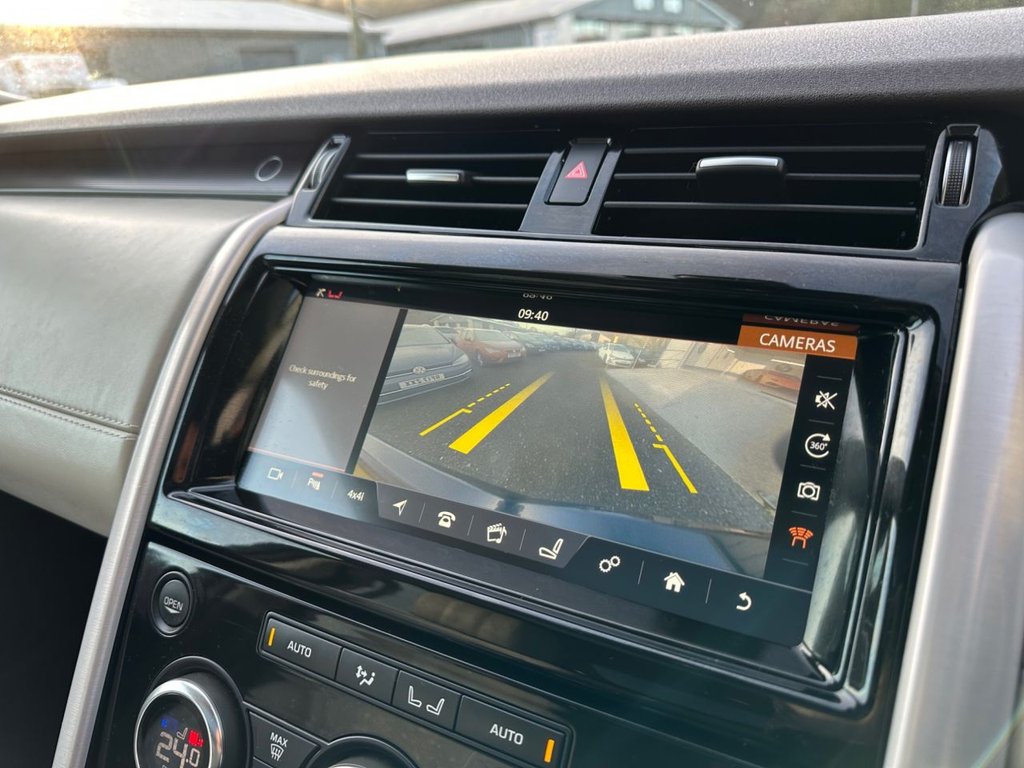 Used Land Rover Discovery 2017 for sale - 76868110: Photo 33