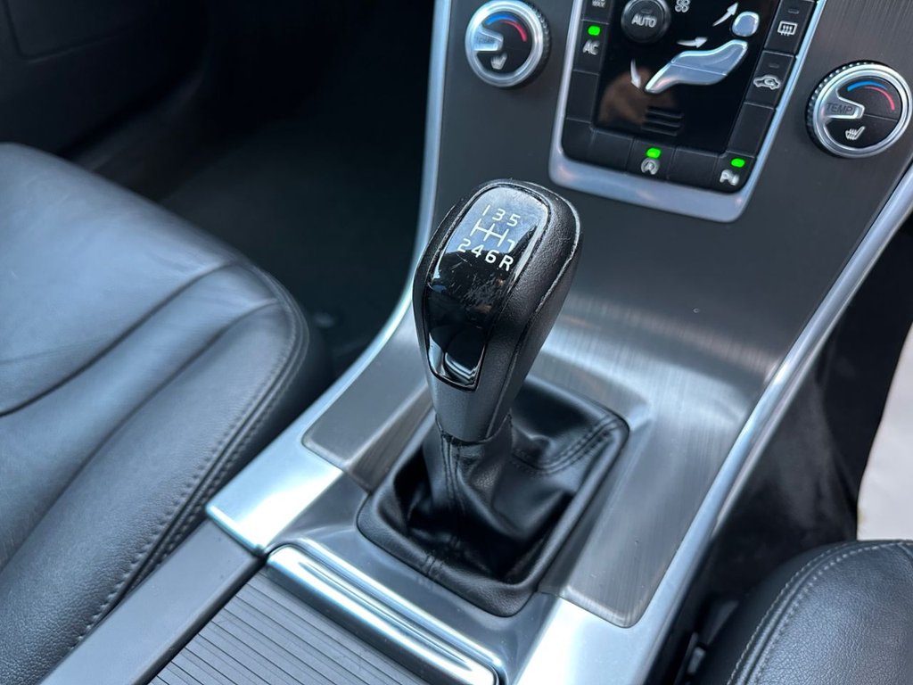 Used Volvo XC60 2016 for sale - 77172330: Photo 28