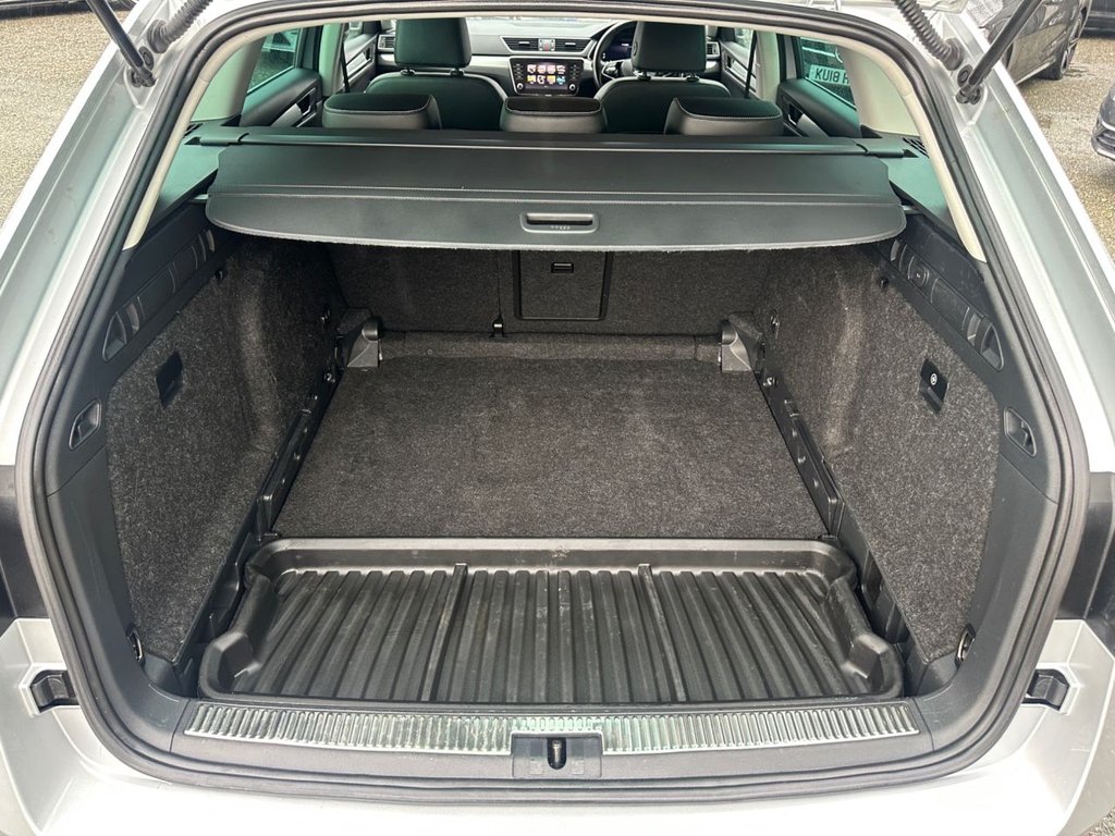 Used Skoda Superb 2021 for sale - 77464046: Photo 39