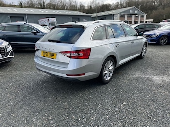 Used Skoda Superb 2021 for sale - 77464046: Photo