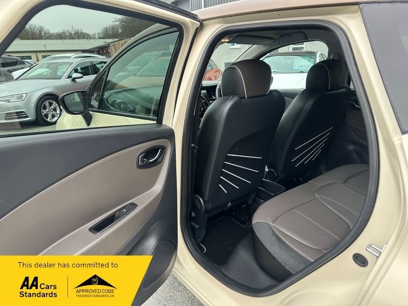 Used Renault Captur 2016 for sale - 76035009: Photo 15