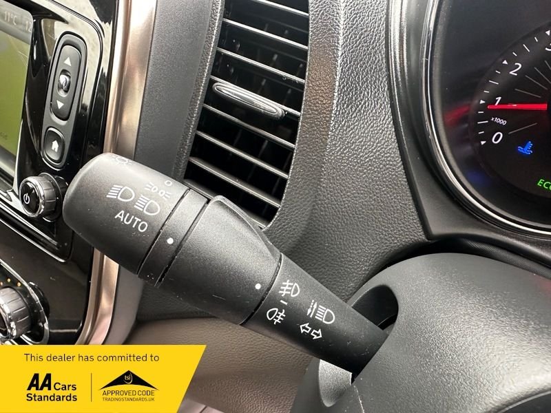 Used Renault Captur 2016 for sale - 76035009: Photo 32