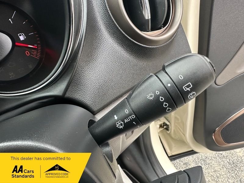 Used Renault Captur 2016 for sale - 76035009: Photo 33