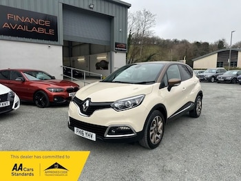 Used Renault Captur 2016 for sale - 76035009: Photo 3