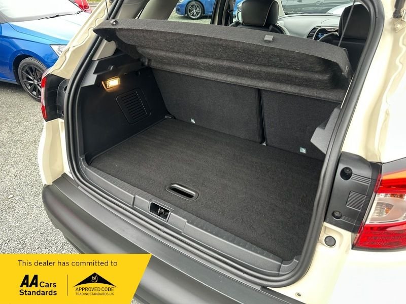 Used Renault Captur 2016 for sale - 76035009: Photo 41