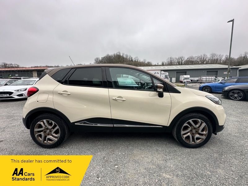 Used Renault Captur 2016 for sale - 76035009: Photo 8