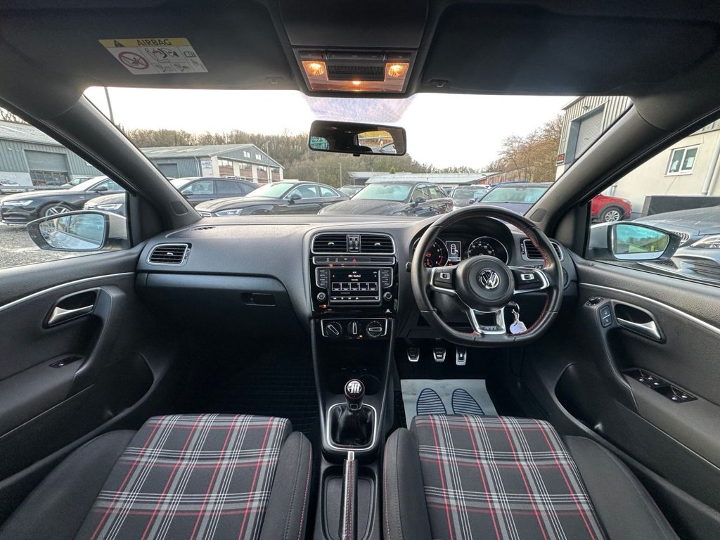 Used Volkswagen Polo 2015 for sale - 77122309: Photo 19