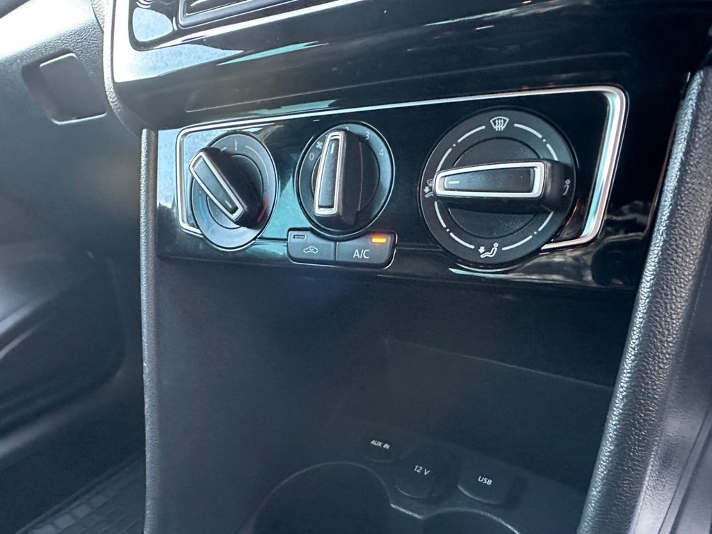 Used Volkswagen Polo 2015 for sale - 77122309: Photo 29