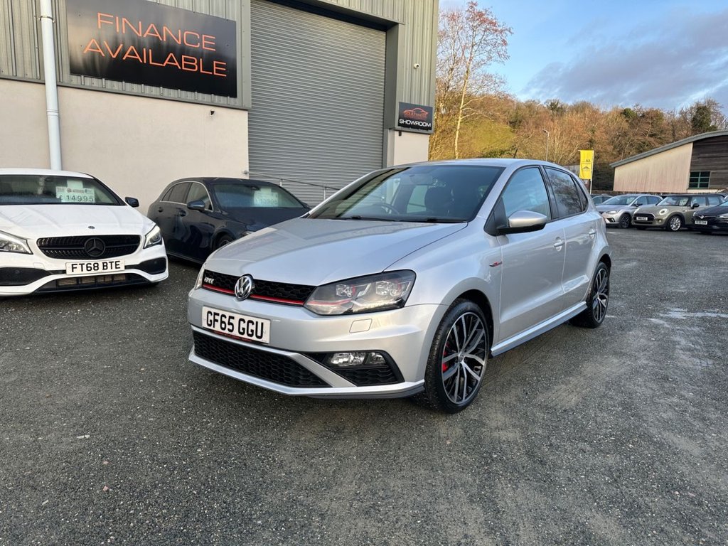 Used Volkswagen Polo 2015 for sale - 77122309: Photo 3