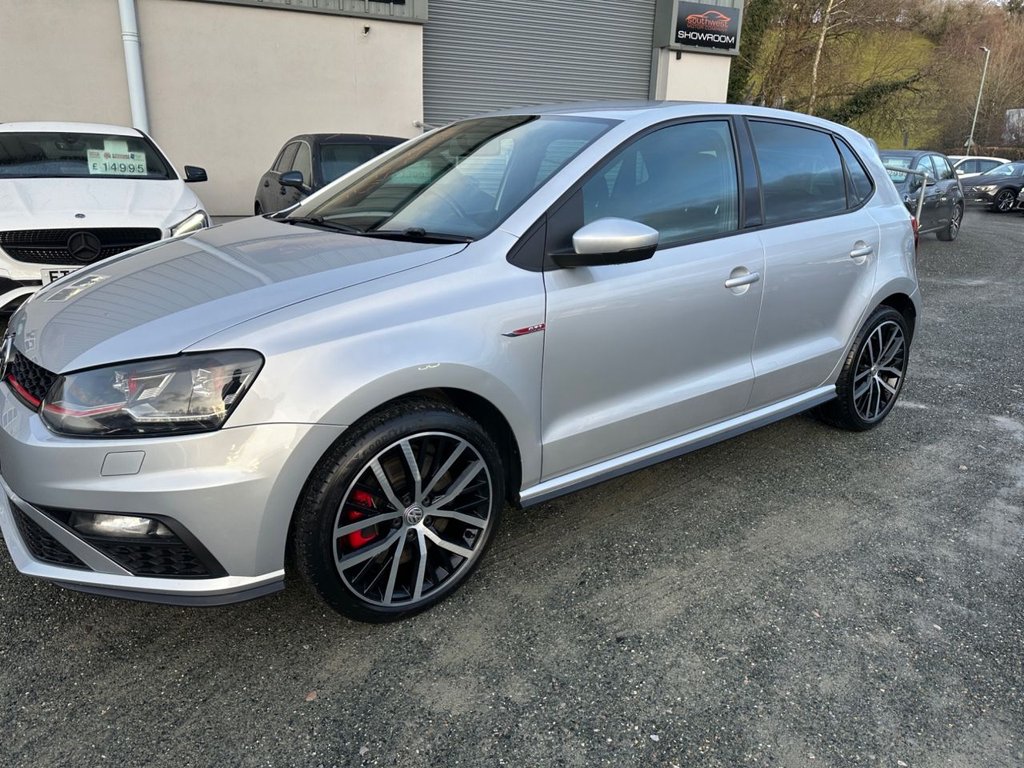 Used Volkswagen Polo 2015 for sale - 77122309: Photo 41