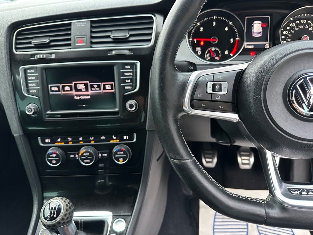 Used Volkswagen Golf 2016 for sale - 77621804: Photo 30