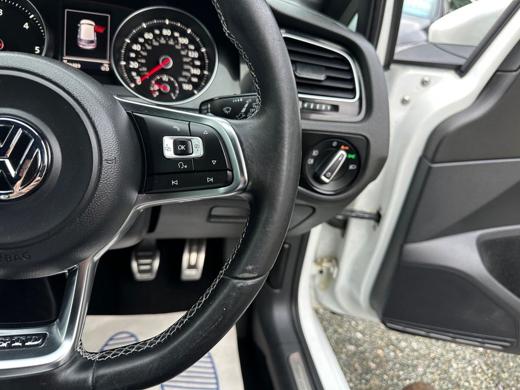 Used Volkswagen Golf 2016 for sale - 77621804: Photo 31