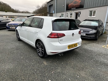 Used Volkswagen Golf 2016 for sale - 77621804: Photo