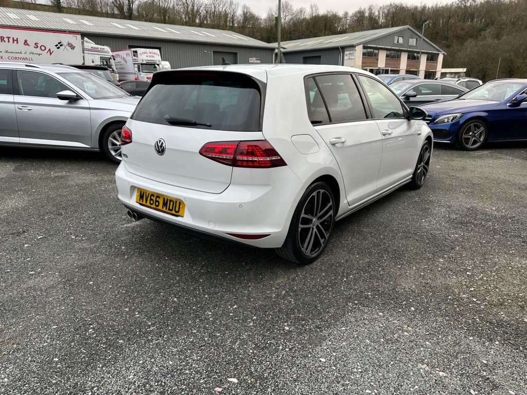 Used Volkswagen Golf 2016 for sale - 77621804: Photo 6