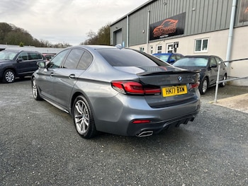 Used BMW 5 Series 2017 for sale - 76470263: Photo