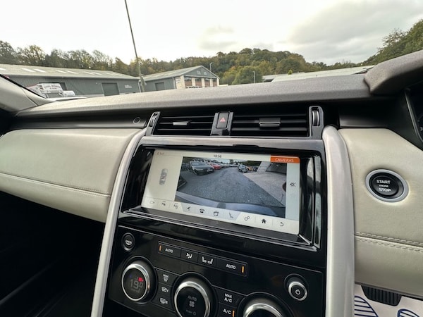 Used Land Rover Discovery 2019 for sale - 76245460: Photo 26