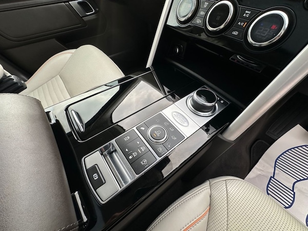 Used Land Rover Discovery 2019 for sale - 76245460: Photo 30