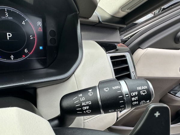 Used Land Rover Discovery 2019 for sale - 76245460: Photo 40