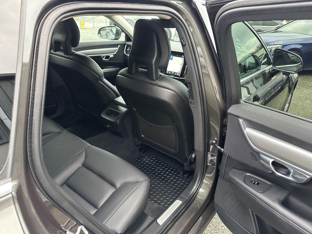 Used Volvo V90 2018 for sale - 77621639: Photo 17
