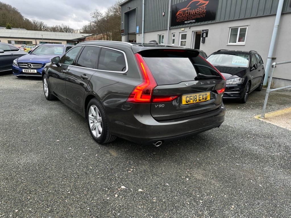 Used Volvo V90 2018 for sale - 77621639: Photo 4
