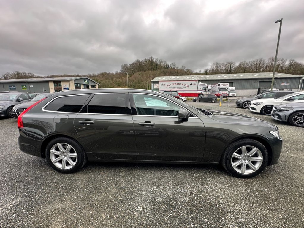 Used Volvo V90 2018 for sale - 77621639: Photo 8