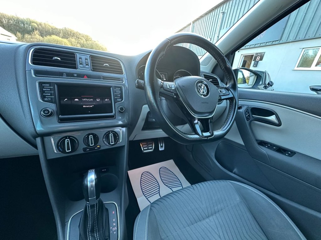 Used Volkswagen Polo 2015 for sale - 77937052: Photo 21