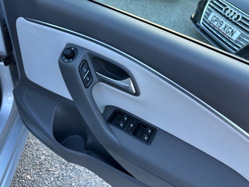 Used Volkswagen Polo 2015 for sale - 77937052: Photo 34