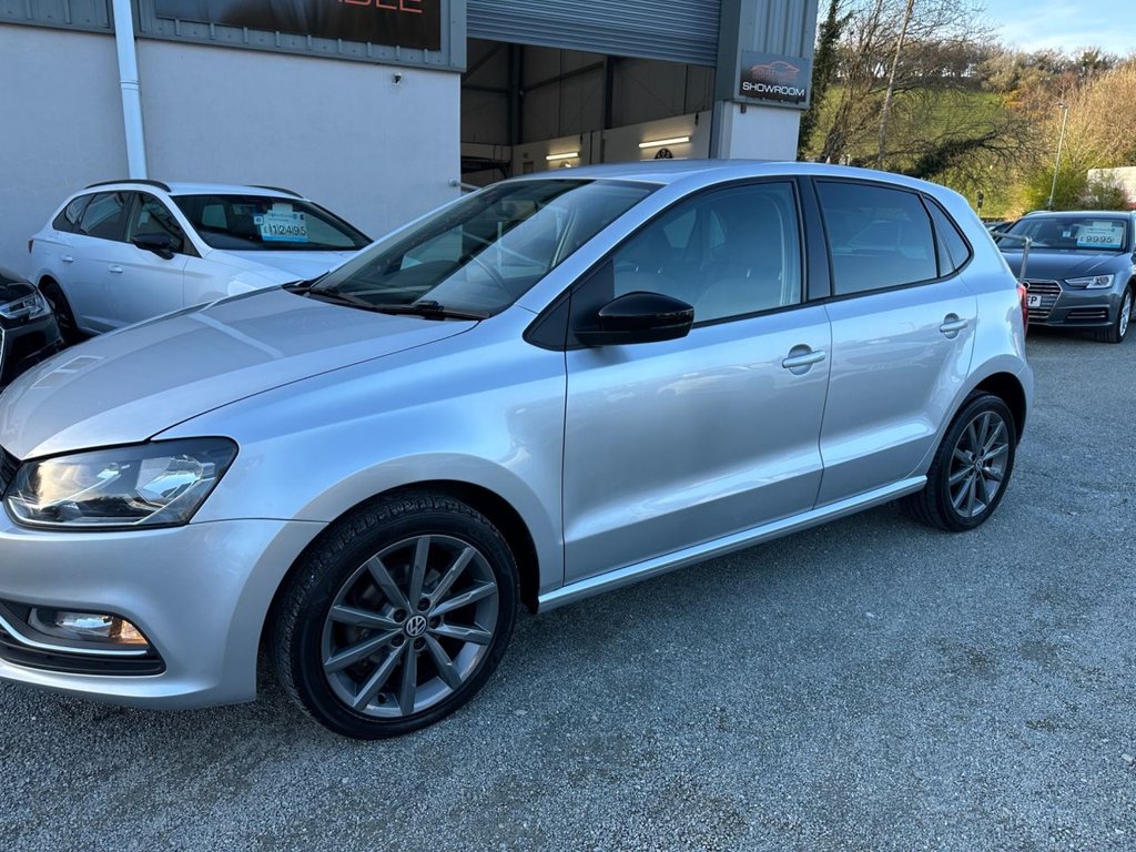 Used Volkswagen Polo 2015 for sale - 77937052: Photo 40