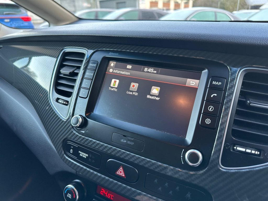 Used Kia Carens 2017 for sale - 77200217: Photo 28