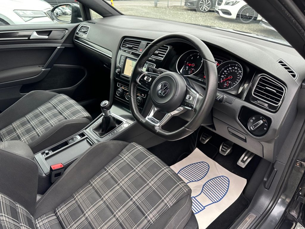 Used Volkswagen Golf 2016 for sale - 77594297: Photo 10