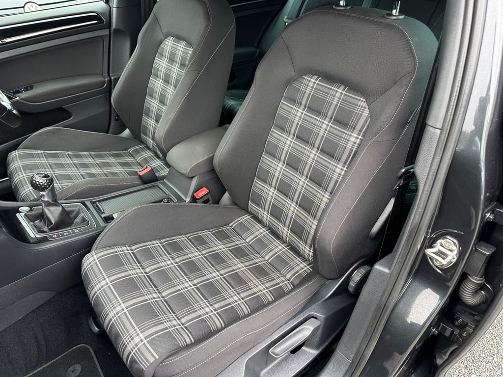 Used Volkswagen Golf 2016 for sale - 77594297: Photo 14