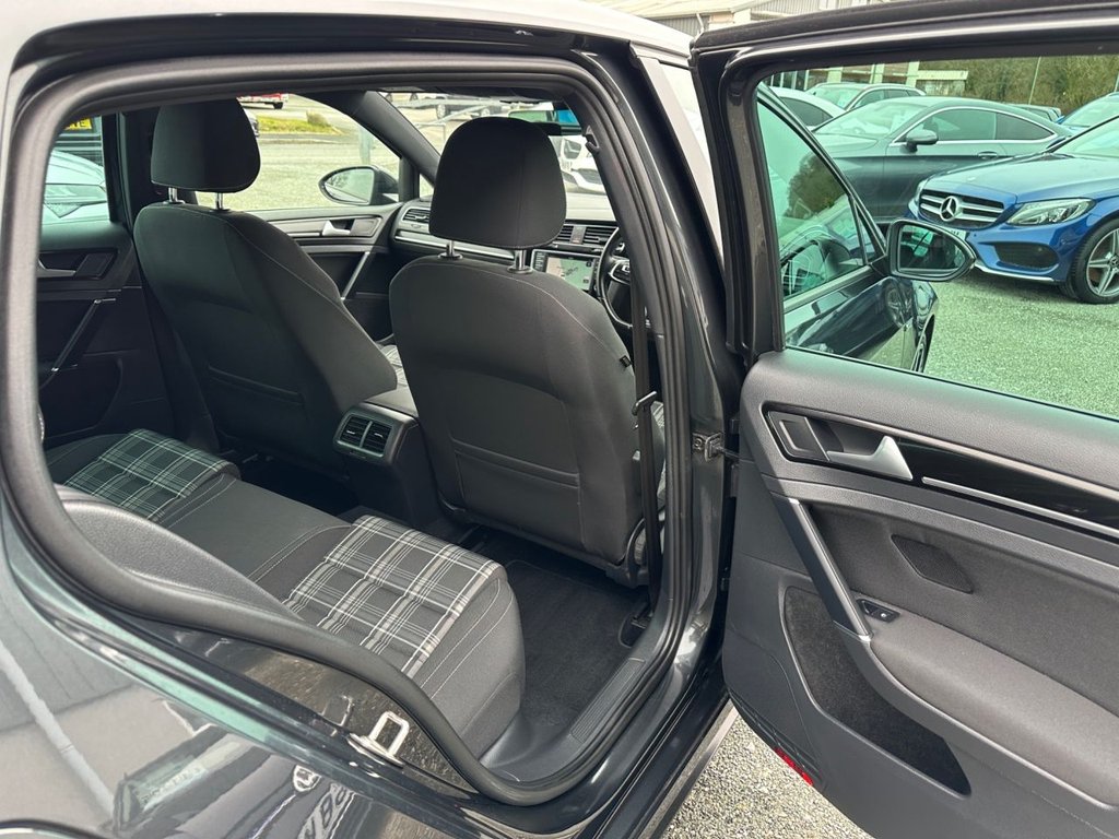 Used Volkswagen Golf 2016 for sale - 77594297: Photo 17