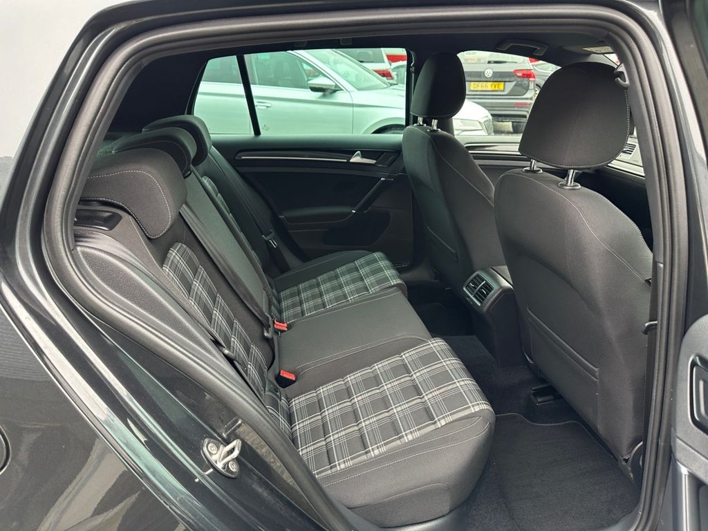 Used Volkswagen Golf 2016 for sale - 77594297: Photo 18