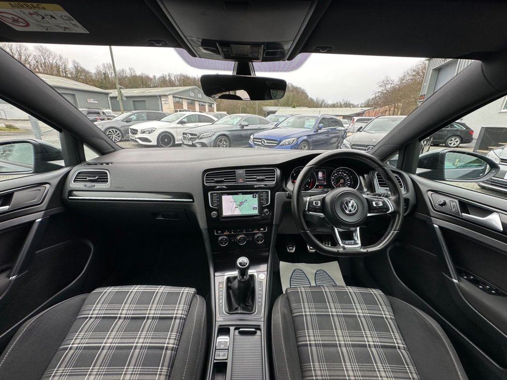 Used Volkswagen Golf 2016 for sale - 77594297: Photo 19