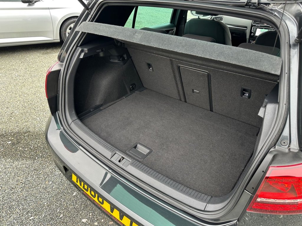 Used Volkswagen Golf 2016 for sale - 77594297: Photo 37