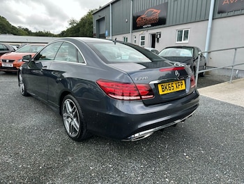 Used Mercedes-Benz E-Class 2015 for sale - 75643145: Photo