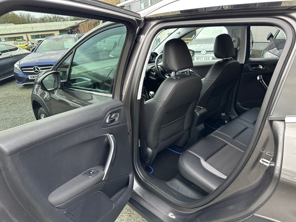 Used Peugeot 2008 2017 for sale - 77655420: Photo 15