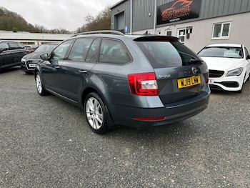 Used Skoda Octavia 2019 for sale - 77369430: Photo