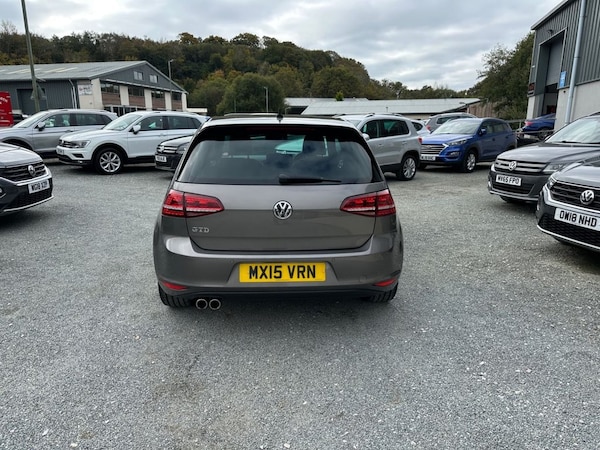 Used Volkswagen Golf 2015 for sale - 76291555: Photo 5