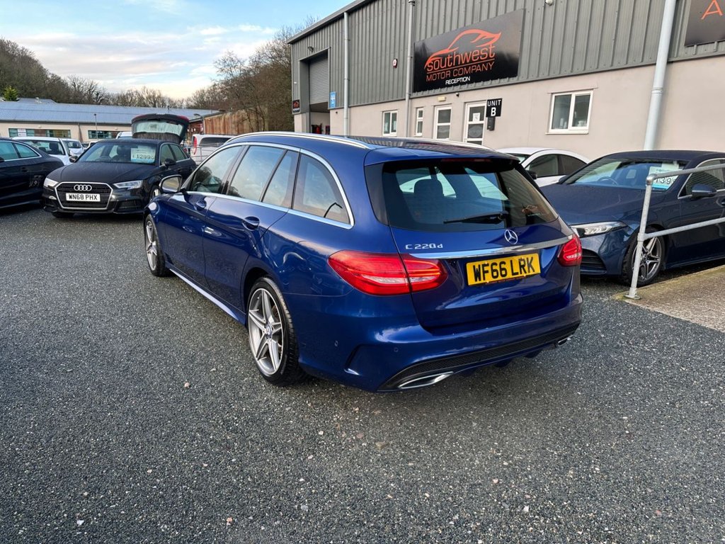Used Mercedes-Benz C Class 2016 for sale - 76950681: Photo 4