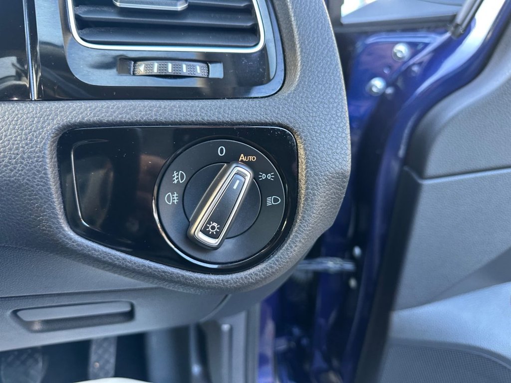 Used Volkswagen Golf 2019 for sale - 76279795: Photo 36