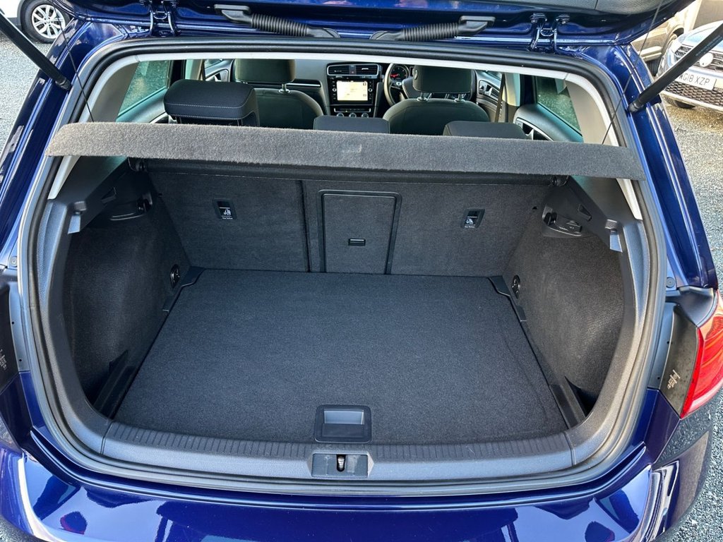 Used Volkswagen Golf 2019 for sale - 76279795: Photo 39