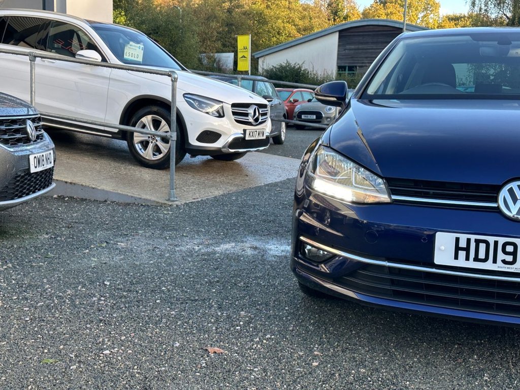 Used Volkswagen Golf 2019 for sale - 76279795: Photo 45